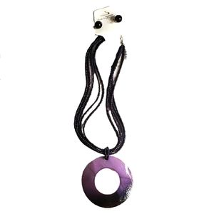 Ocean Breeze Elegance: Navy Ombré Mother of Pearl Necklace Set